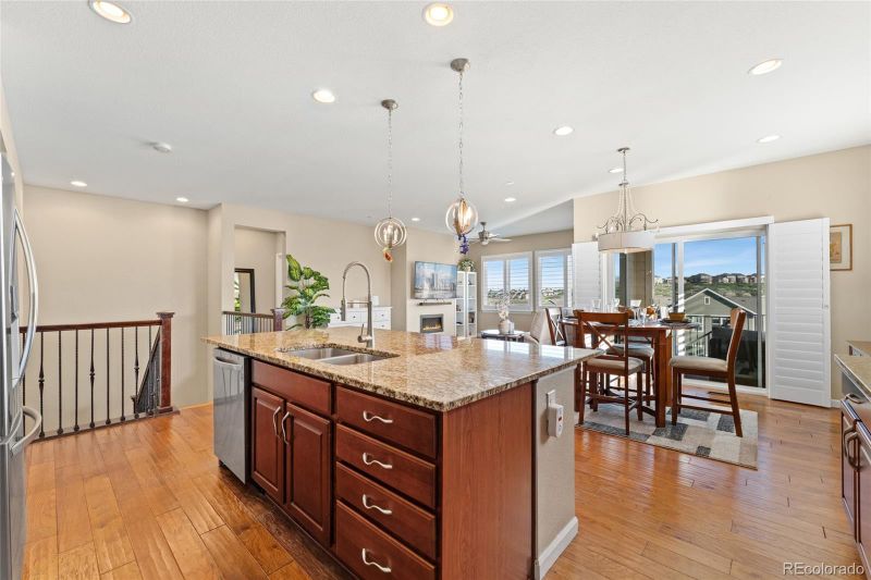 3278 Ghost Dance Dr, Castle Rock, CO 80108