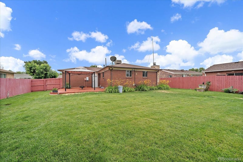 5511 Scranton St, Denver, CO 80239