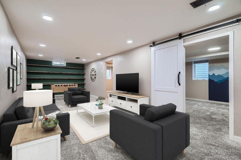 2310 Kenton St, Aurora, CO 80010