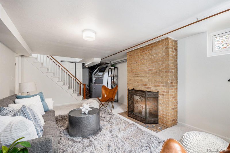 1215 Pontiac St, Denver, CO 80220