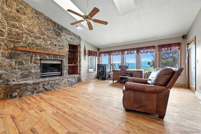 9665 Old Settlers Trl, Colorado Springs, CO 80908