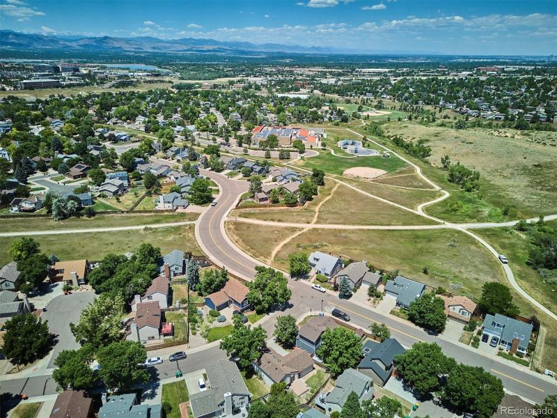 9194 Hickory Cir, Highlands Ranch, CO 80126