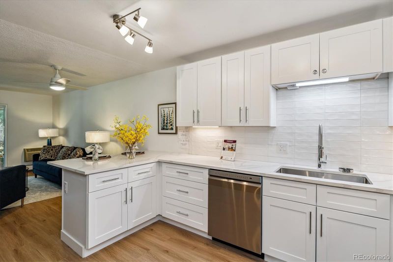 775 S Alton Way #4A, Denver, CO 80247