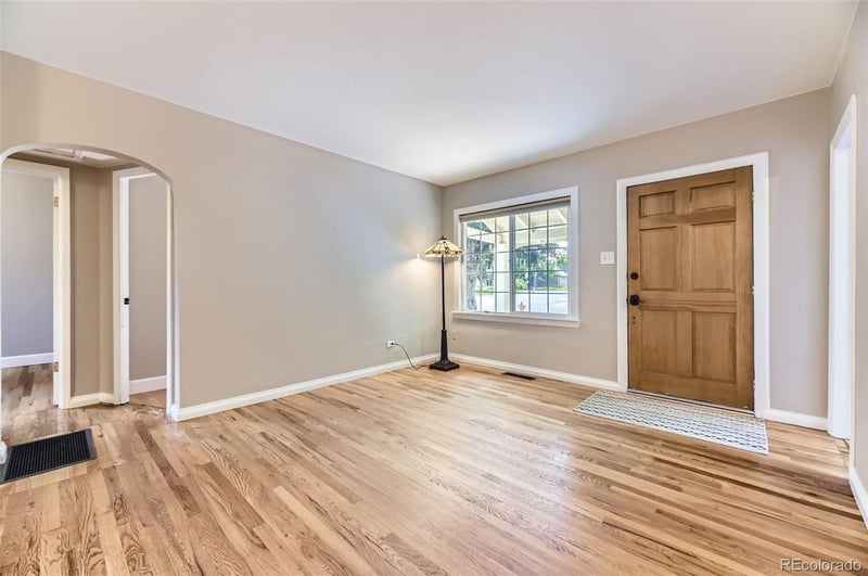 2690 S Vine St, Denver, CO 80210