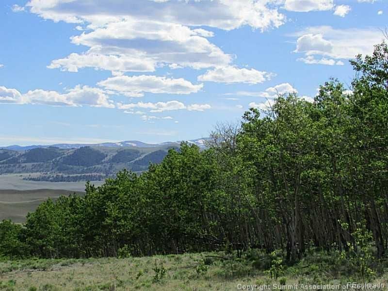429 Caracara Ln, Jefferson, CO 80456