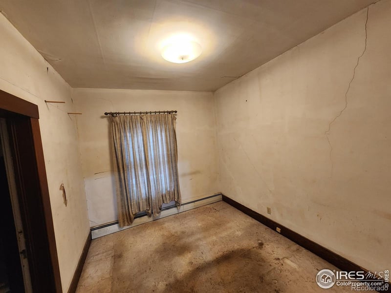 518 Lincoln St, Sterling, CO 80751