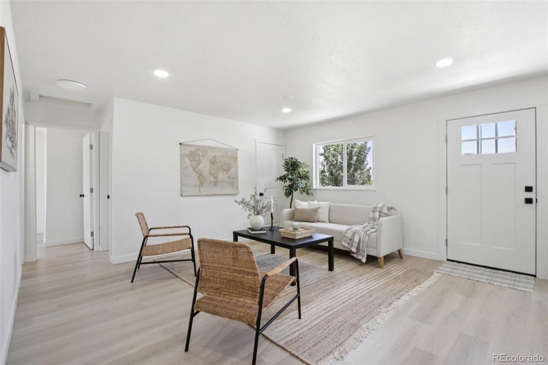 8501 Devonshire Blvd, Denver, CO 80229
