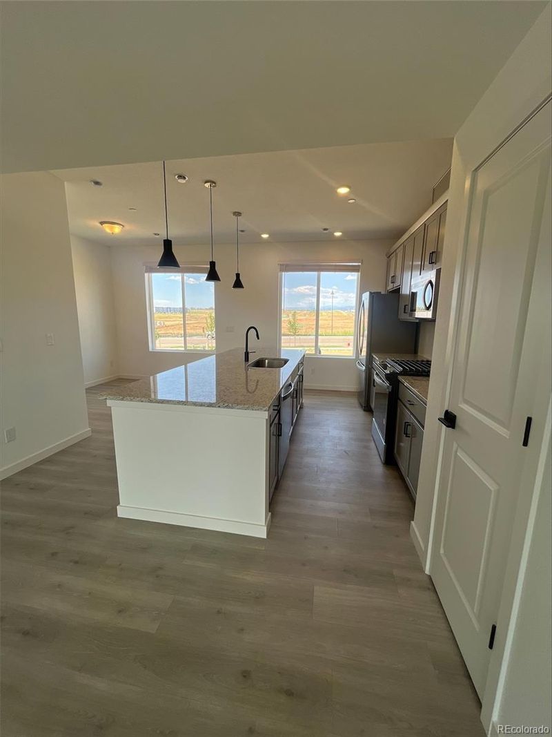 1722 Peak Loop, Broomfield, CO 80023