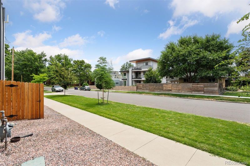 3285 W 21st Ave, Denver, CO 80211