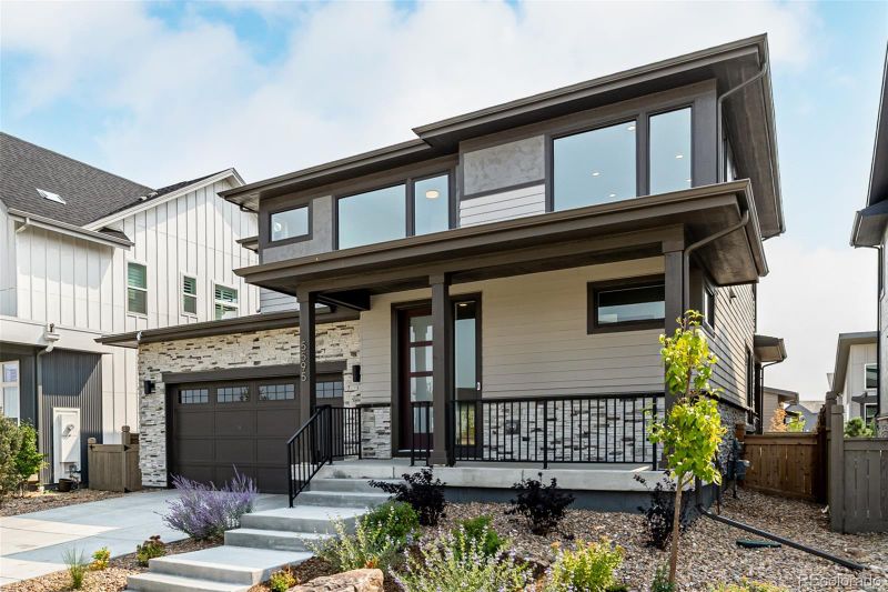 5595 Wheaton Ave, Longmont, CO 80503