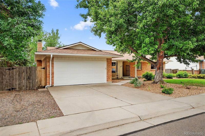 12252 W Asbury Pl, Lakewood, CO 80228
