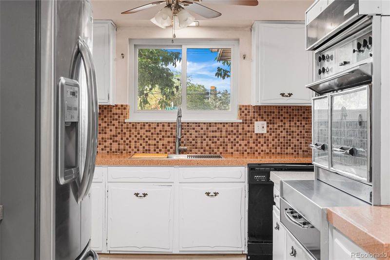 1280 Xanadu St, Aurora, CO 80011
