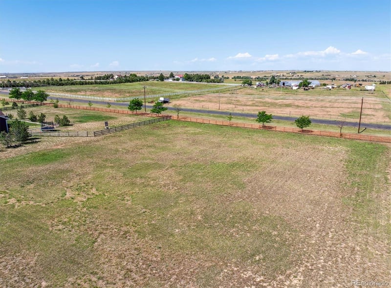 765 Antelope Dr W, Bennett, CO 80102