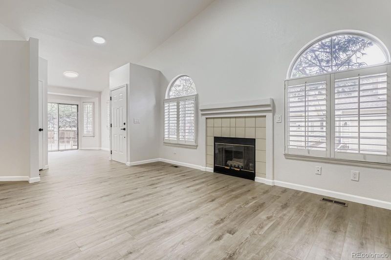 8346 S Upham Way, Littleton, CO 80128