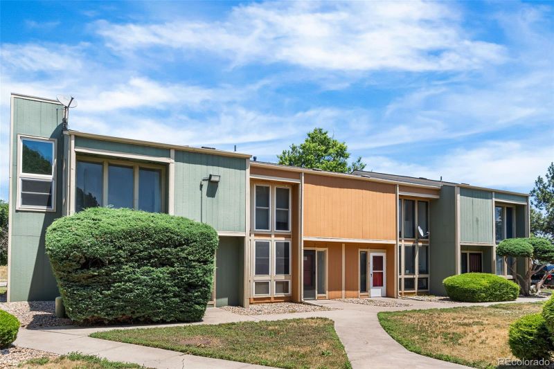 10390 Tumbleweed Dr #5, Thornton, CO 80229