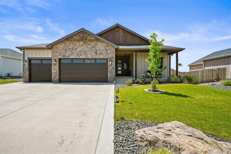 118 Seventh Ave, Wiggins, CO 80654