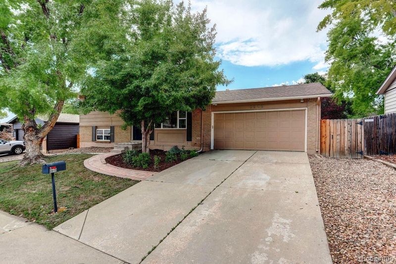 6640 S Dexter St, Centennial, CO 80121