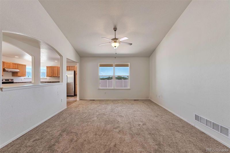 3328 Auklet Dr, Berthoud, CO 80513