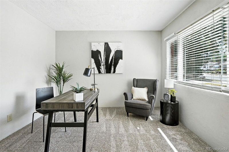 1060 Ursula St, Aurora, CO 80011