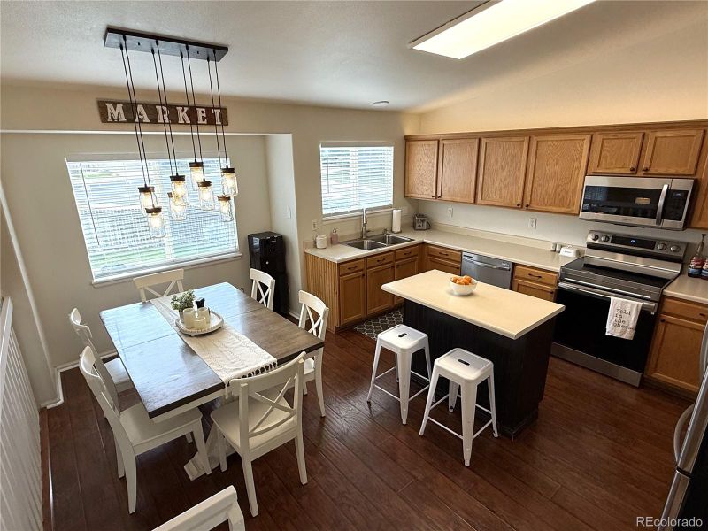 3771 S Kirk Way, Aurora, CO 80013