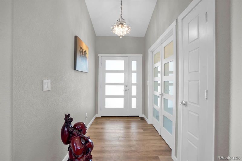 340 S Avenida Del Oro E, Pueblo West, CO 81007
