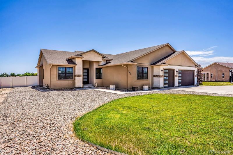 340 S Avenida Del Oro E, Pueblo West, CO 81007