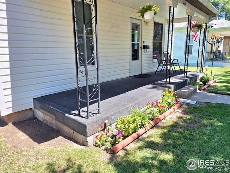 218 Denver St, Sterling, CO 80751