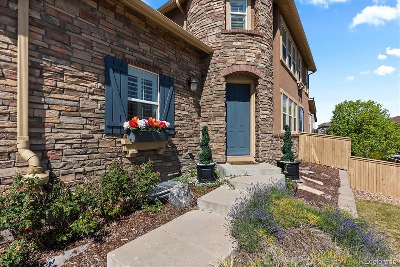 10840 Valleybrook Cir, Highlands Ranch, CO 80130