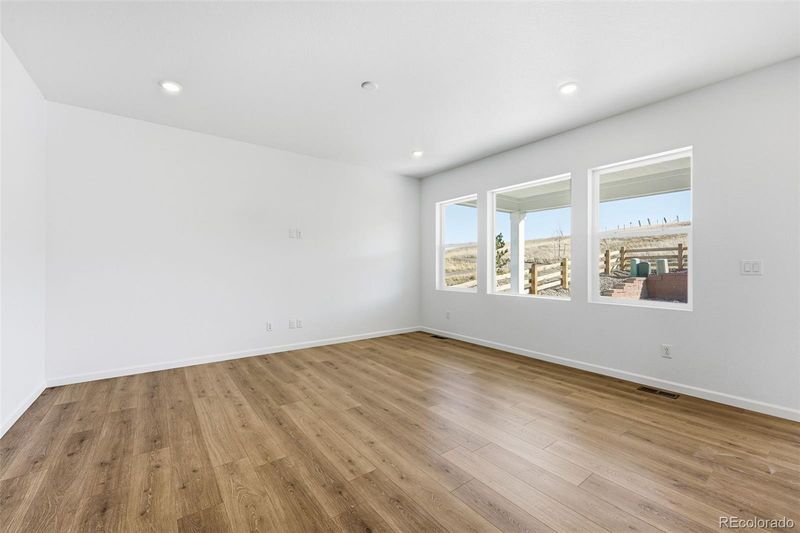 16468 W 92nd Pl, Arvada, CO 80007