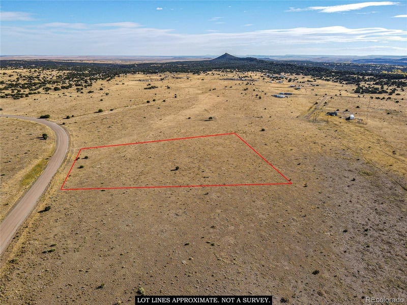 La Deora Blvd, Walsenburg, CO 81089