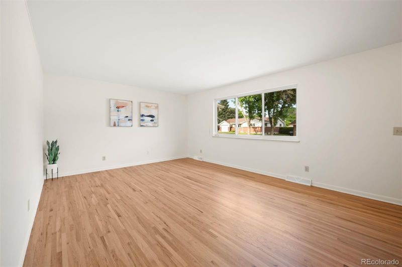 5873 Urban Ct, Arvada, CO 80004