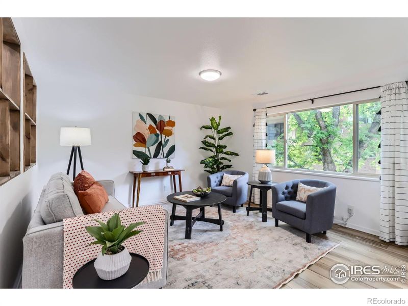 3375 Chisholm Trl #202, Boulder, CO 80301