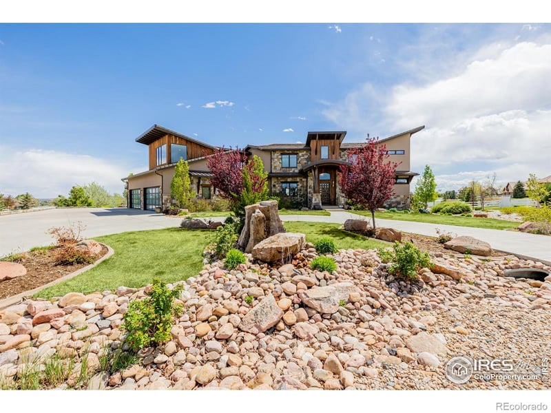 2466 Spruce Meadows Dr, Broomfield, CO 80023