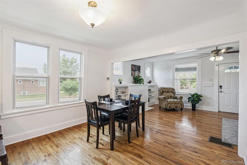 2800 N Fillmore St, Denver, CO 80205