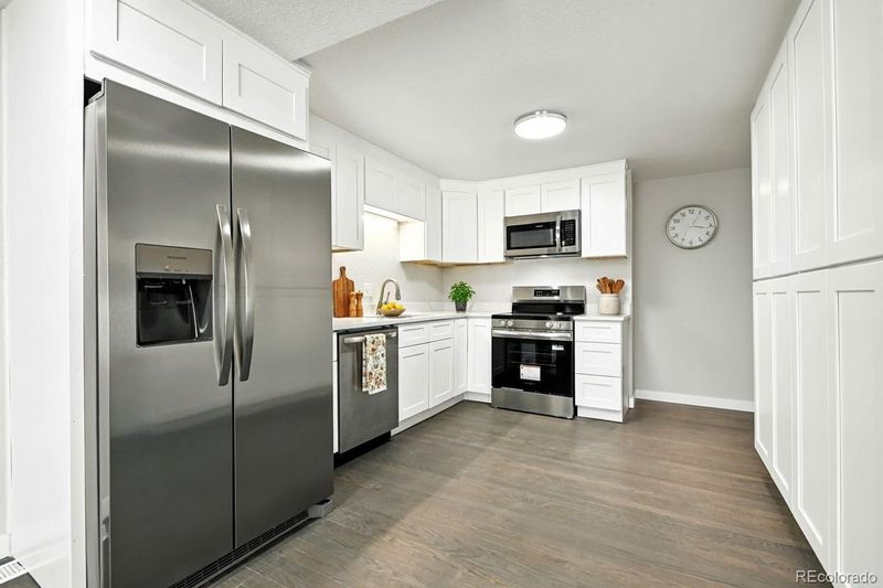2976 S Parker Ct, Aurora, CO 80014