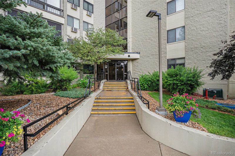 13800 E Marina Dr #601, Aurora, CO 80014