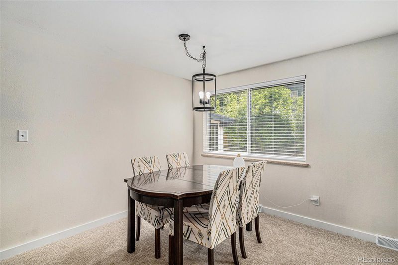 6898 S Franklin Cir, Centennial, CO 80122