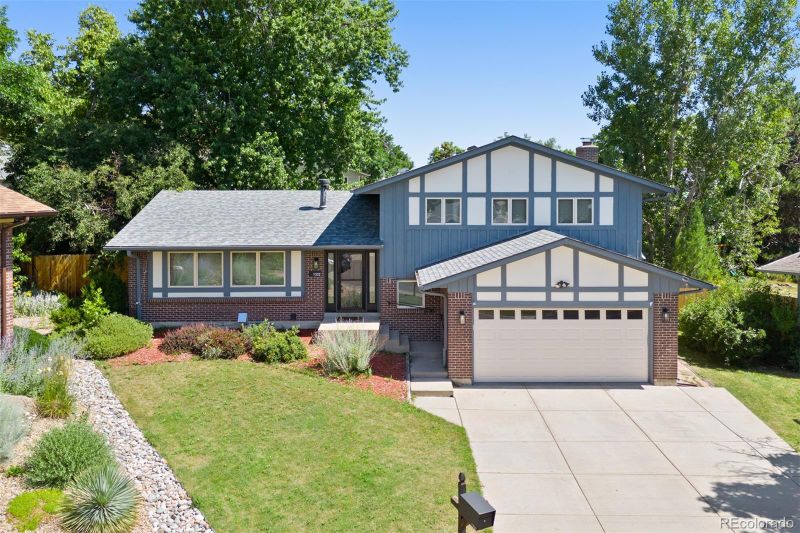 1332 S Yank St, Lakewood, CO 80228
