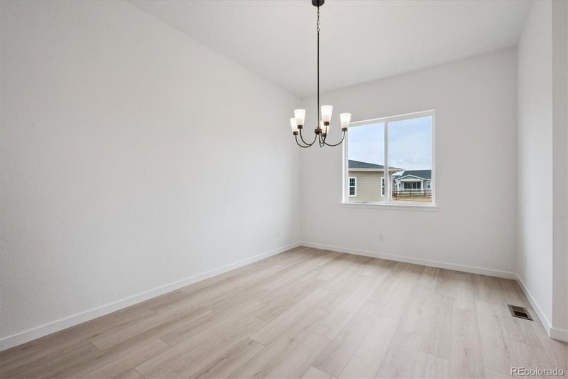 24771 E 38th Ave, Aurora, CO 80019