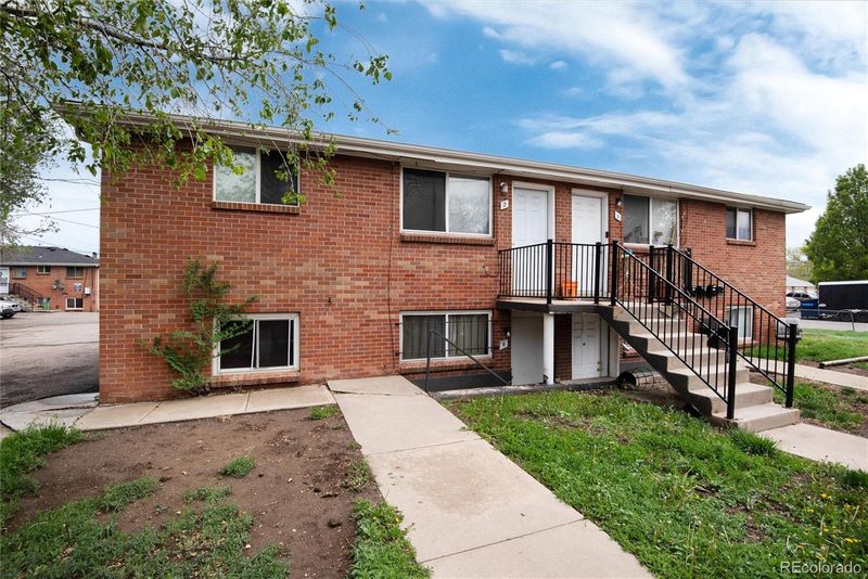 5365 W 3rd Pl, Lakewood, CO 80226