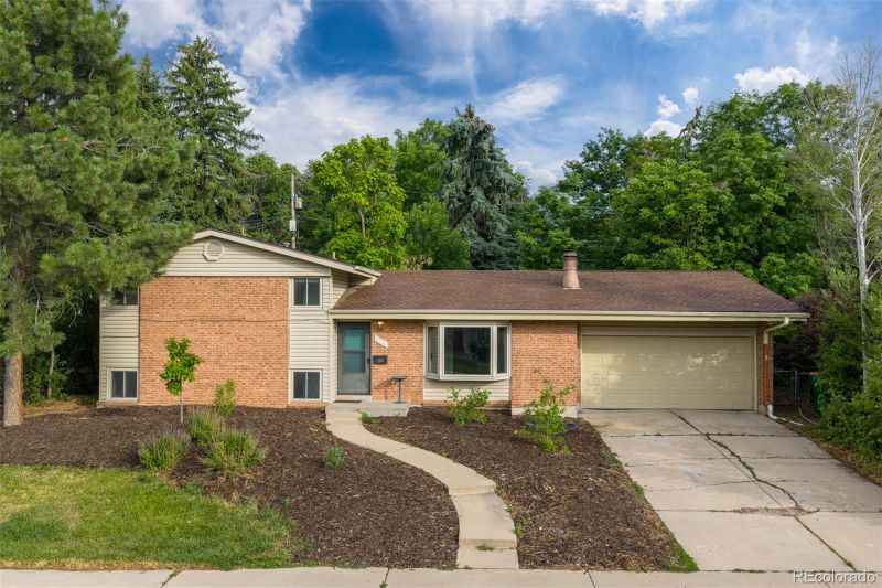 7926 E Fremont Ave, Centennial, CO 80112