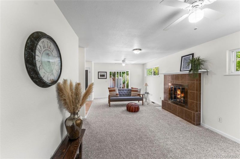 134 Hayes Dr, Colorado Springs, CO 80911