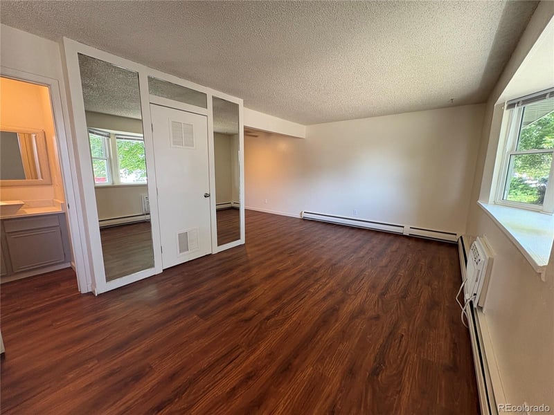 6905 Mariposa St #B, Denver, CO 80221