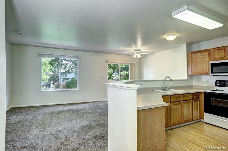 1997 E 102nd Cir, Thornton, CO 80229