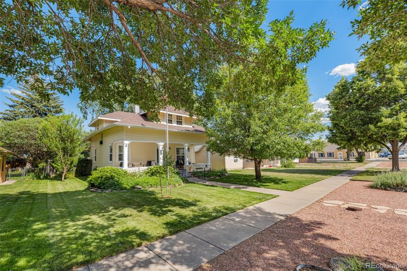 208 Grant St, Fort Morgan, CO 80701