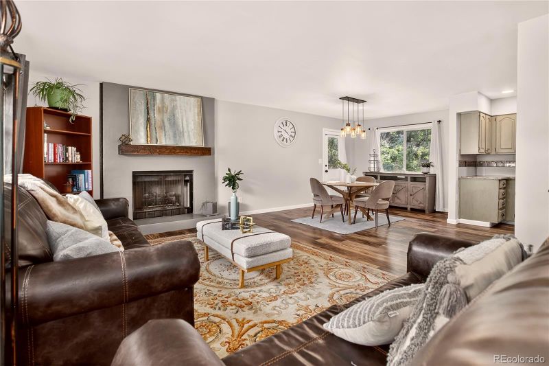 336 Dawson Dr, Castle Rock, CO 80104