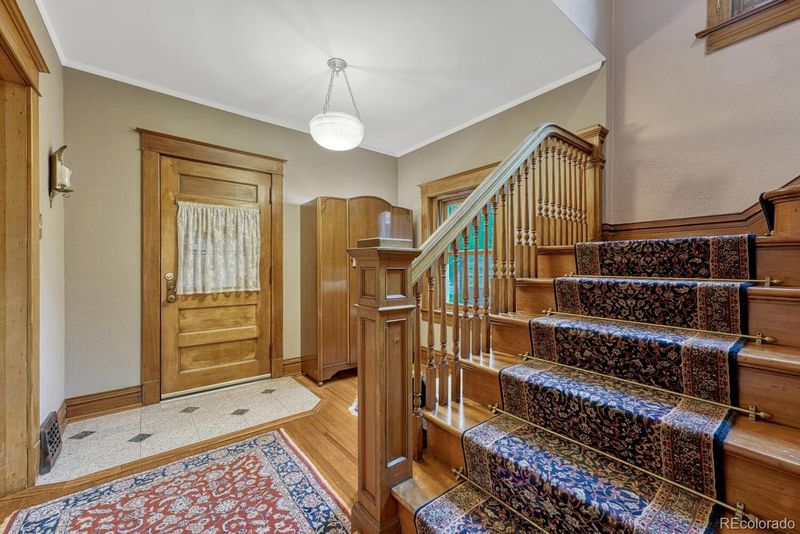 4128 Hooker St, Denver, CO 80211