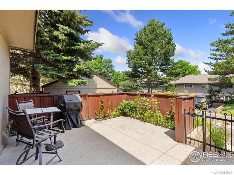 1620 Bradley Ct, Boulder, CO 80305