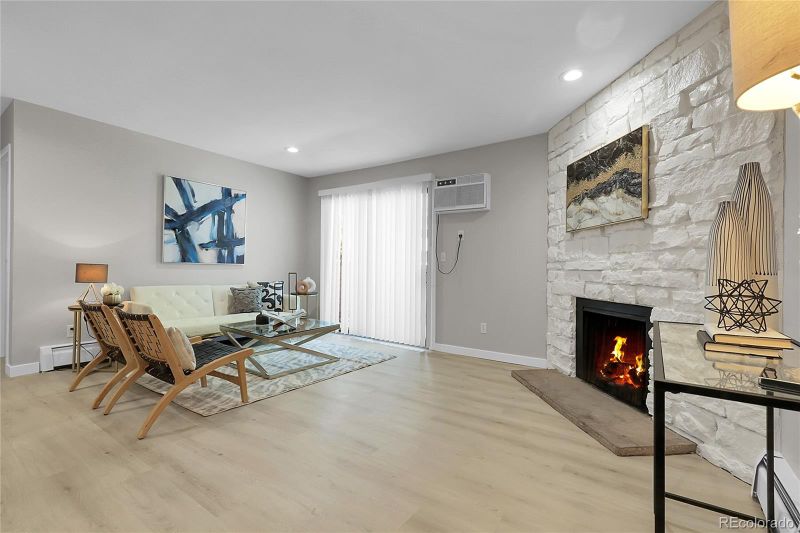 10150 Virginia Ave #103, Denver, CO 80247