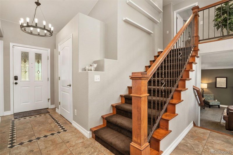967 Jordache Dr, Loveland, CO 80538